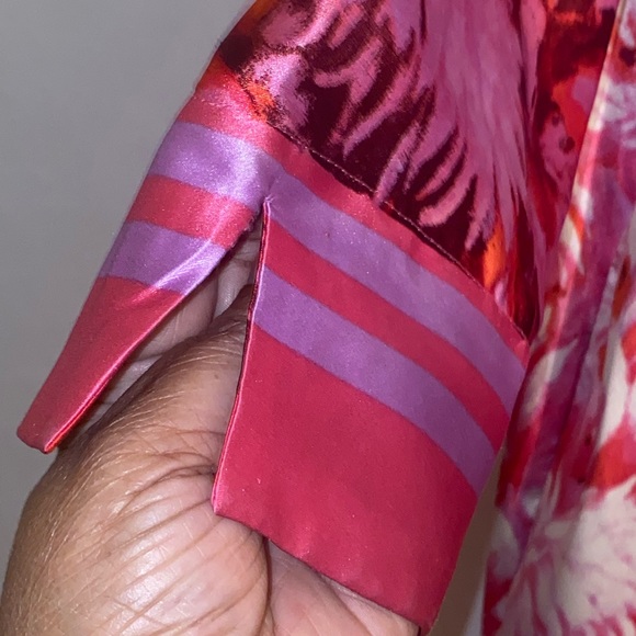 Oscar del la Renta Floral Robe - Picture 12 of 12